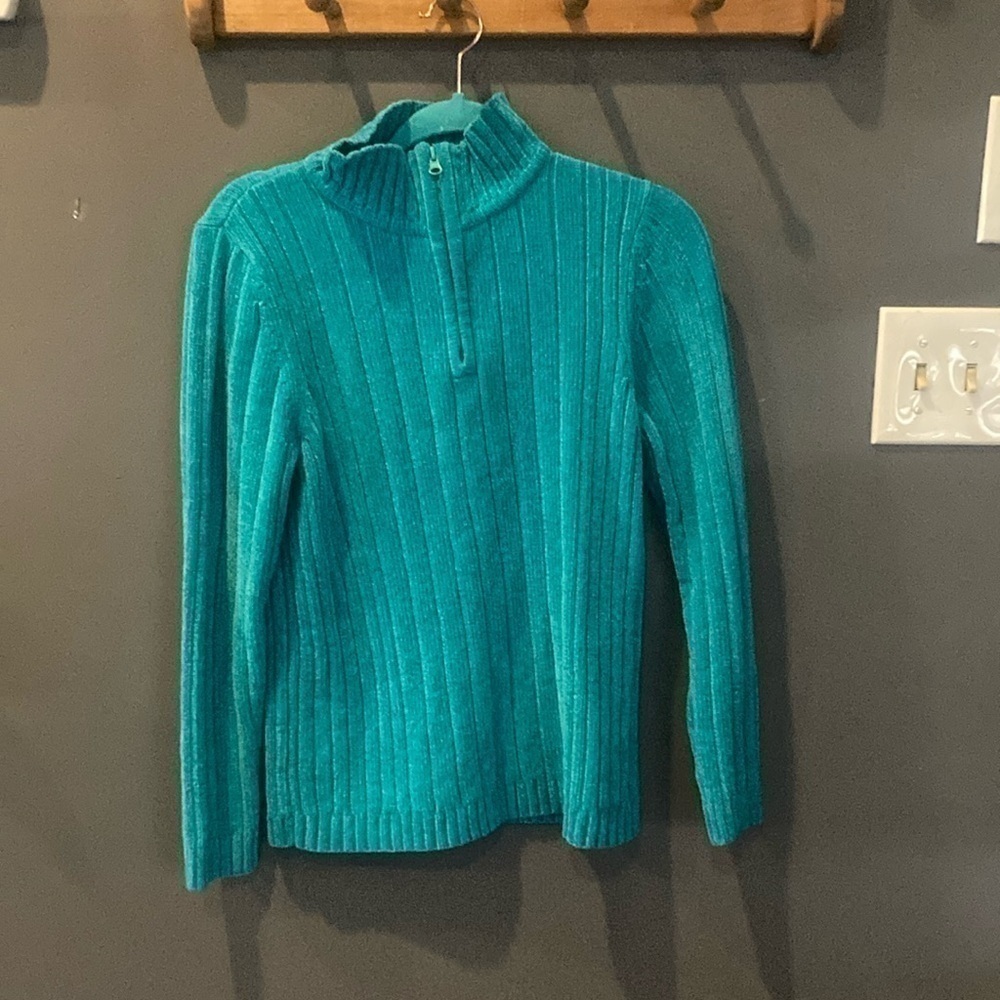 IB diffusion size small cozy mock neck pullover sweater great condition